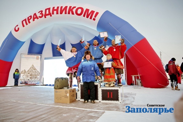 Слет оленеводов в Тазовском Слет оленеводов в Тазовском